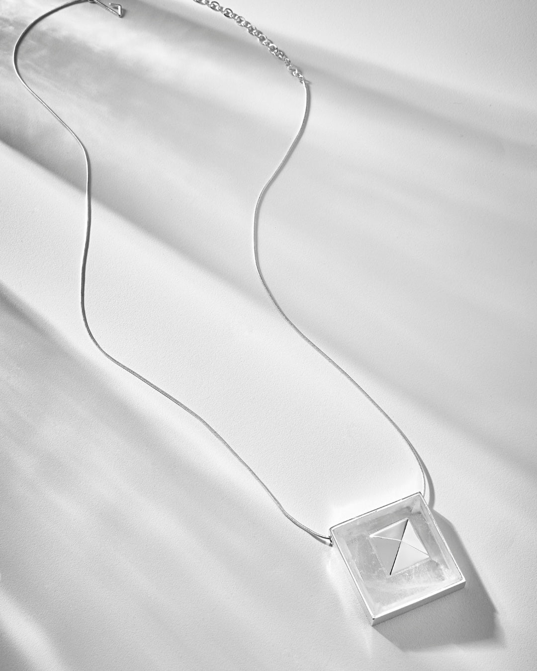 Vértice Necklace - Faces Collection